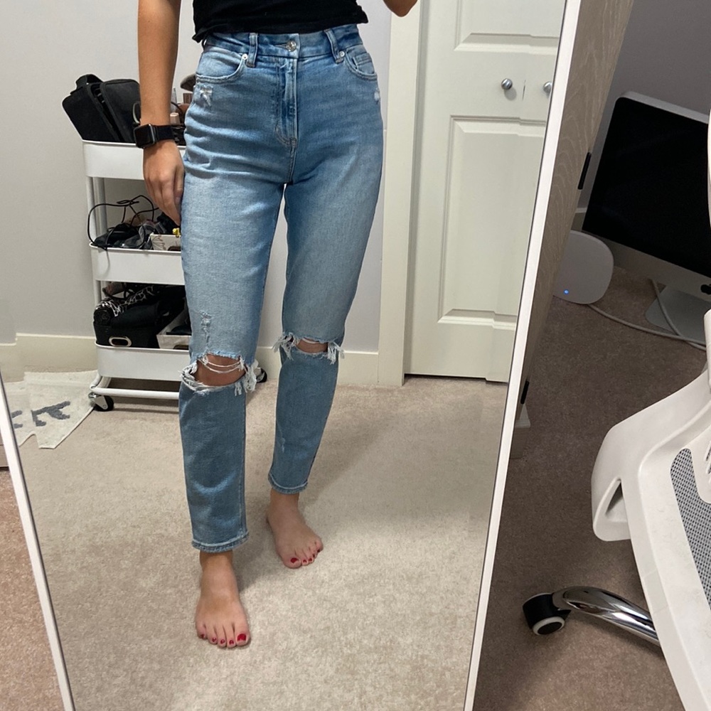 American Eagle Mom jeans